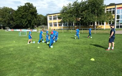 Sommerferien-Trainingscamp mit den Stuttgarter Kickers